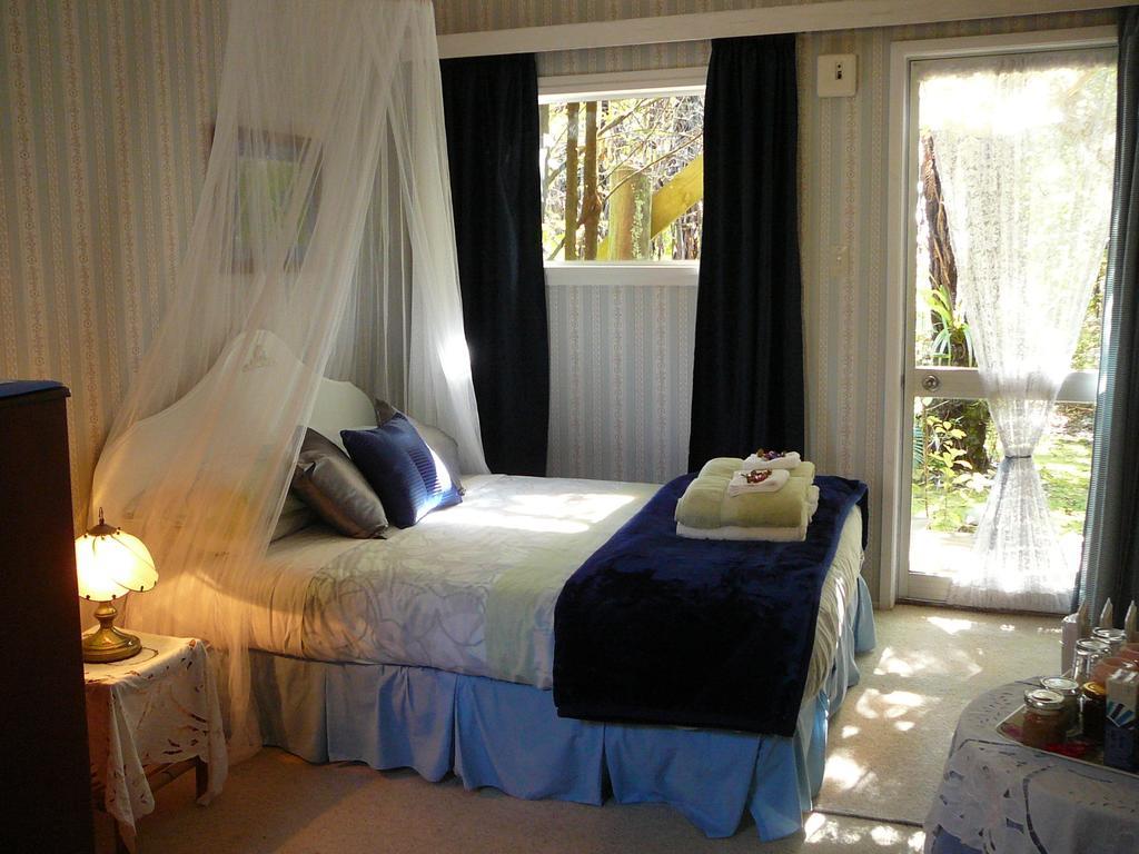Bed and Breakfast Mount Tutu Eco-Sanctuary Ohauiti Habitación foto